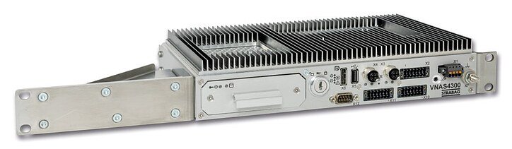 Der von SISS entwickelte Videorekorder VNAS4300 ist speziell an die Anforderungen des öffentlichen Nahverkehrs angepasst und zeichnet sich durch eine hohe Videospeicherleistung aus.