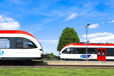 Bild eines doppelstöckigen Zuges der Graz-Köflacher Bahn