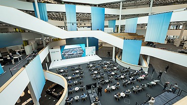 The picture shows the interior view of FIZ Nord